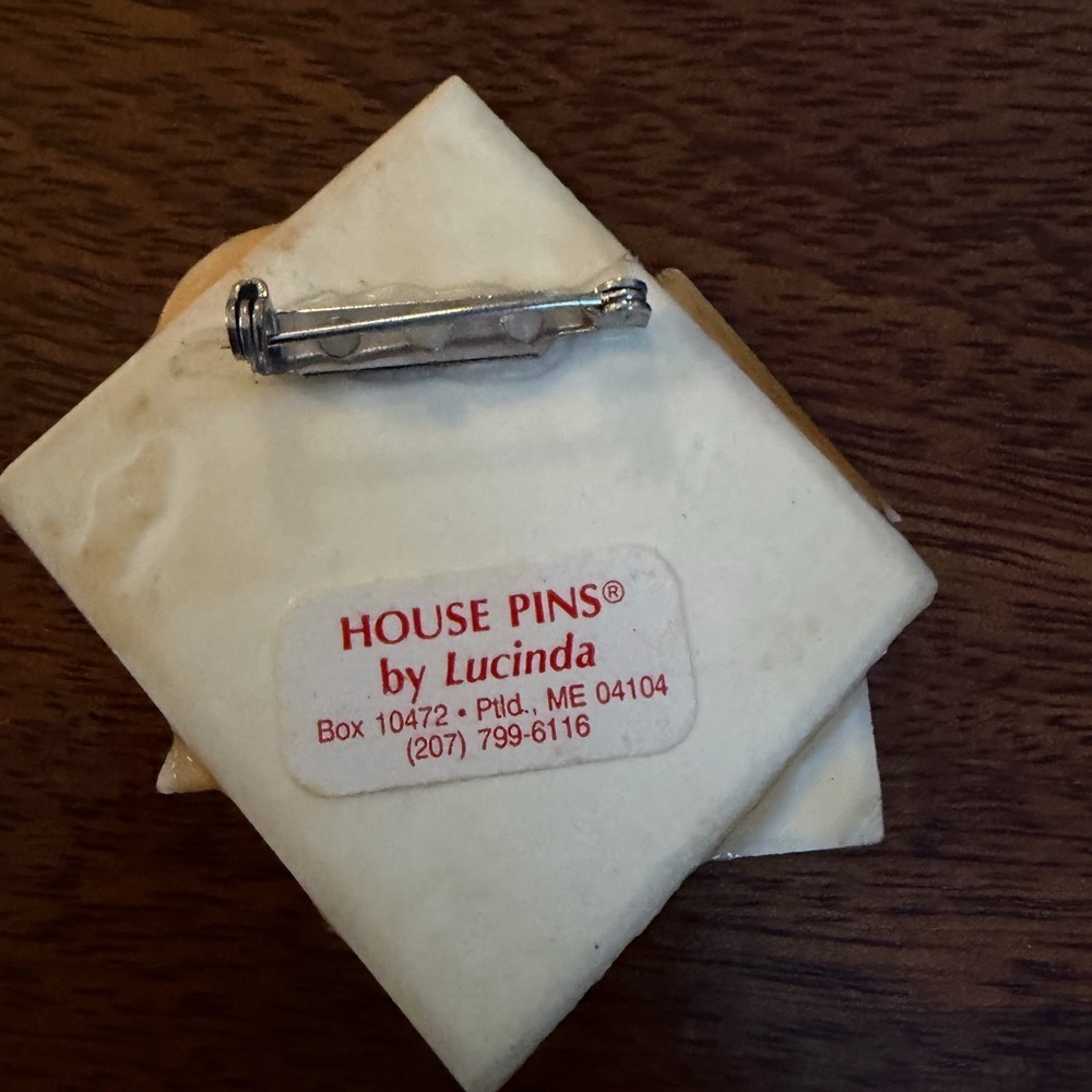 Vintage 90s House pins by Lucinda - Picture 3 of 3